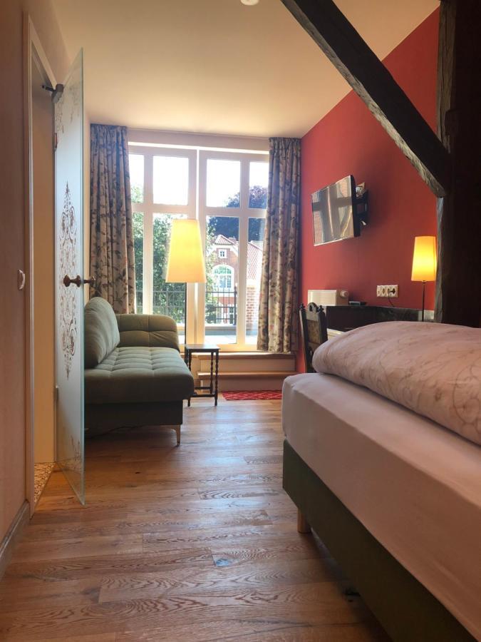 Anno 1848 Hotel 3*